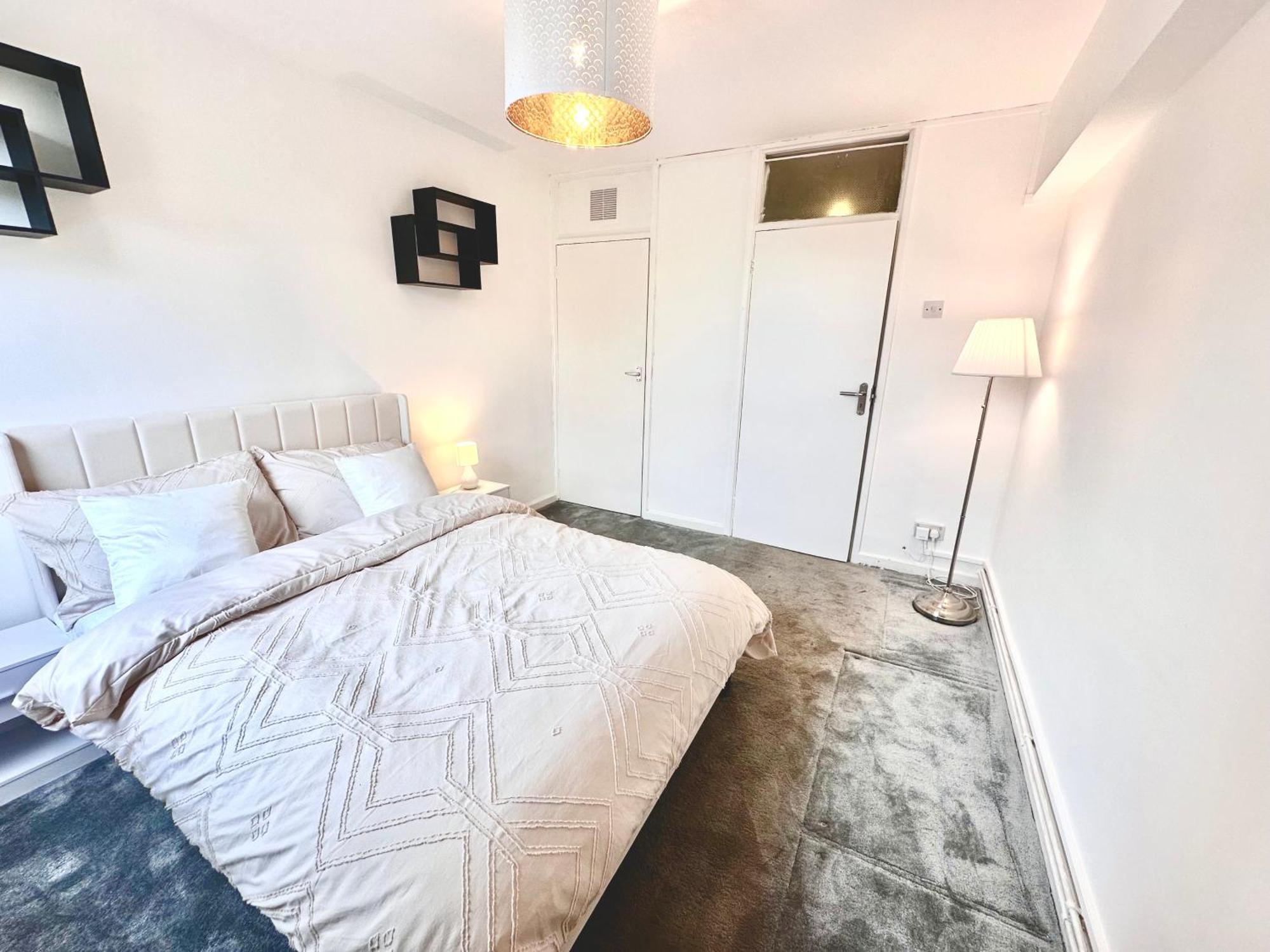 Cosy 2 Bedroom Shoreditch With Great Transport Links * London