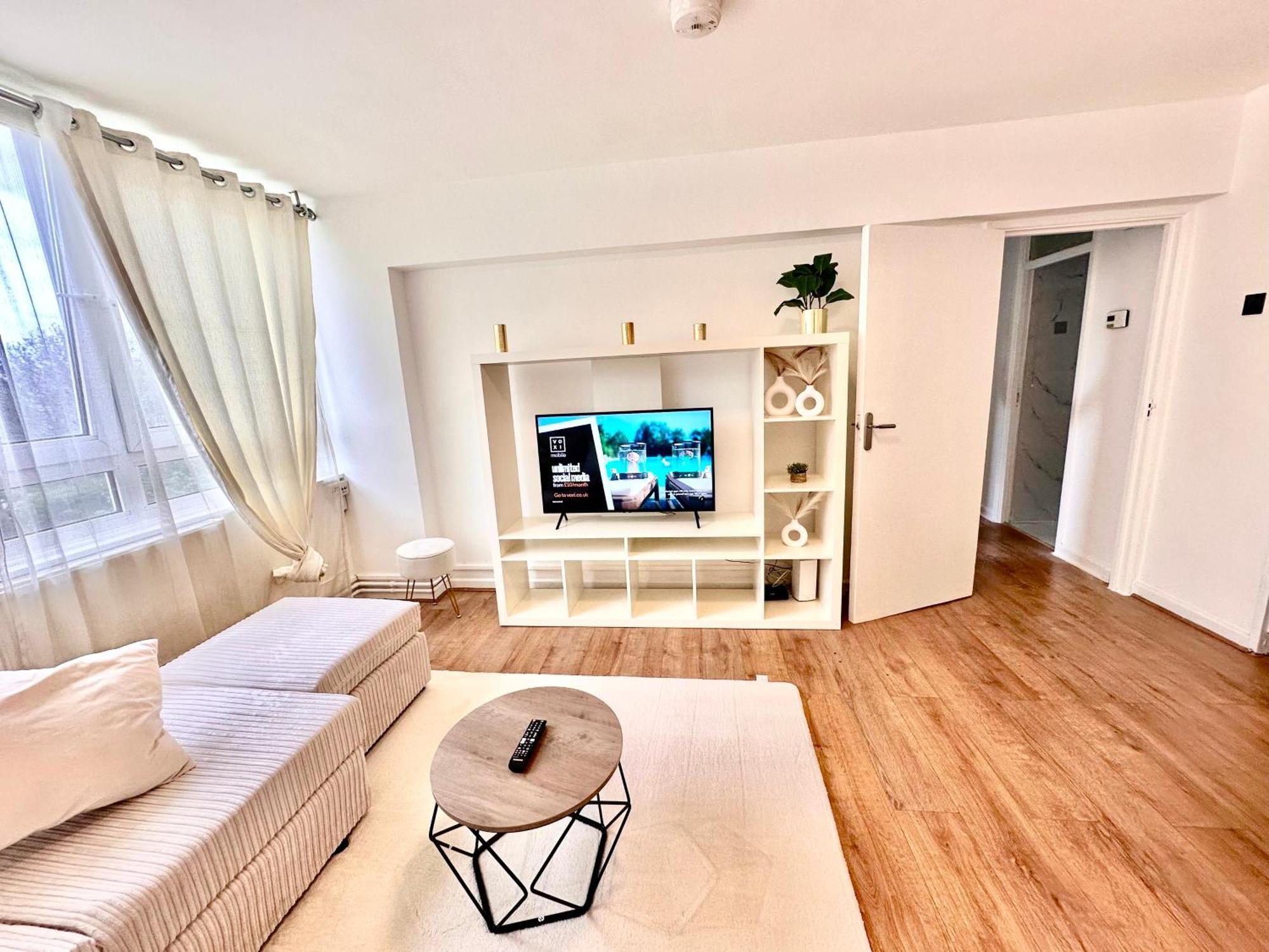 Cosy 2 Bedroom Shoreditch With Great Transport Links London